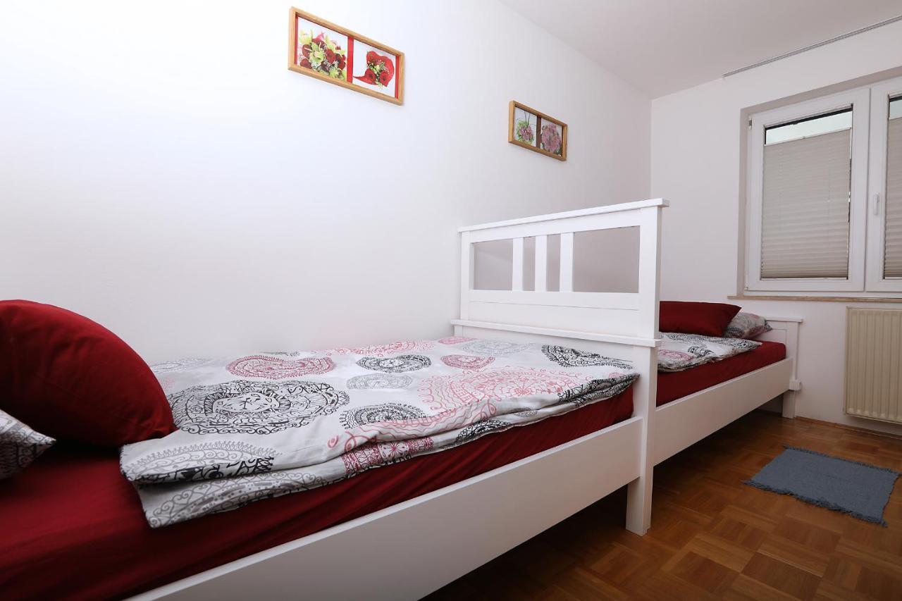 Apartma Dolinar Gorenja Vas  외부 사진